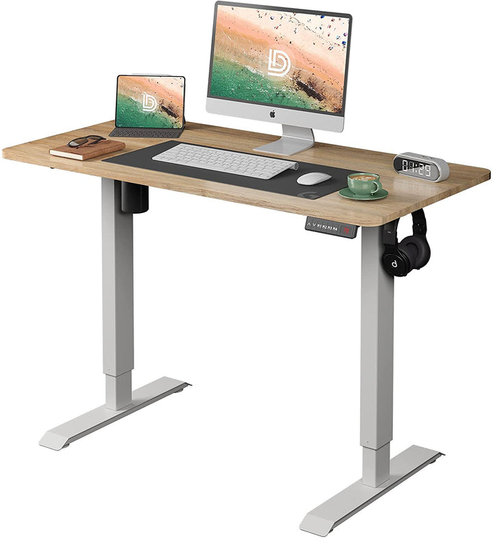 Oak Height Adjustable Electric Standing Desk | DEVAISE
